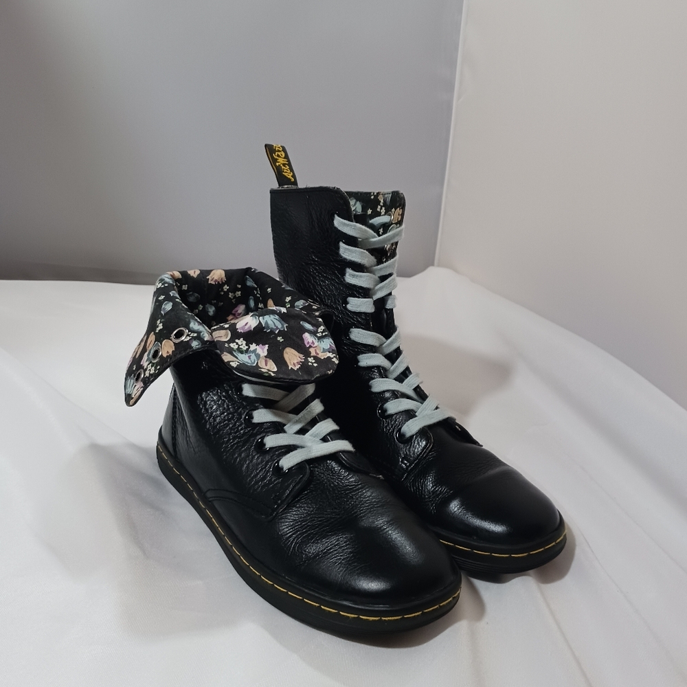 Dr. Martens Fold Down Boots